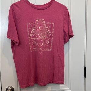 Wrangler Fuchsia Graphic Tee
